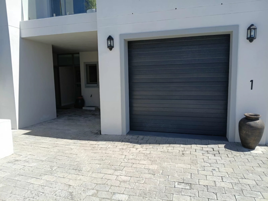 To Let 1 Bedroom Property for Rent in Kraaibosch Western Cape